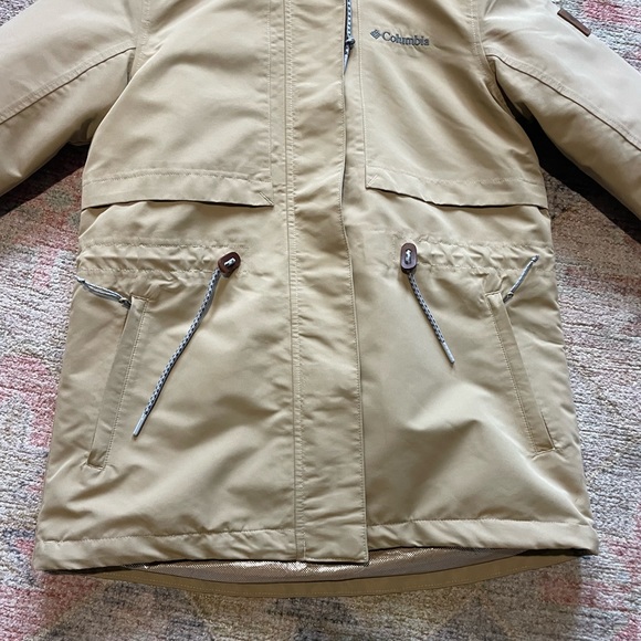 Columbia jacket - Picture 3 of 16